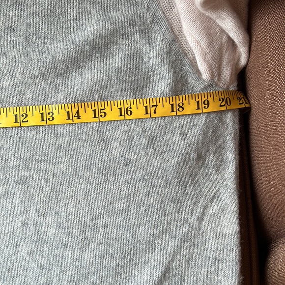 Rebecca Taylor Crewneck Sweater size Medium - Picture 5 of 7